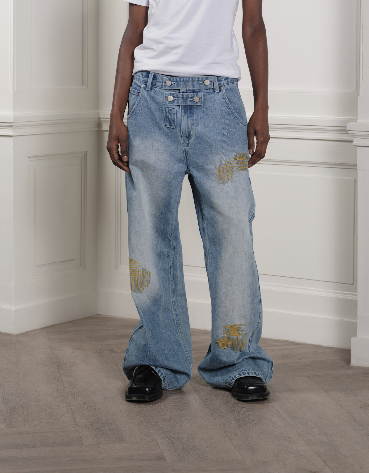 F closure blue Jeans